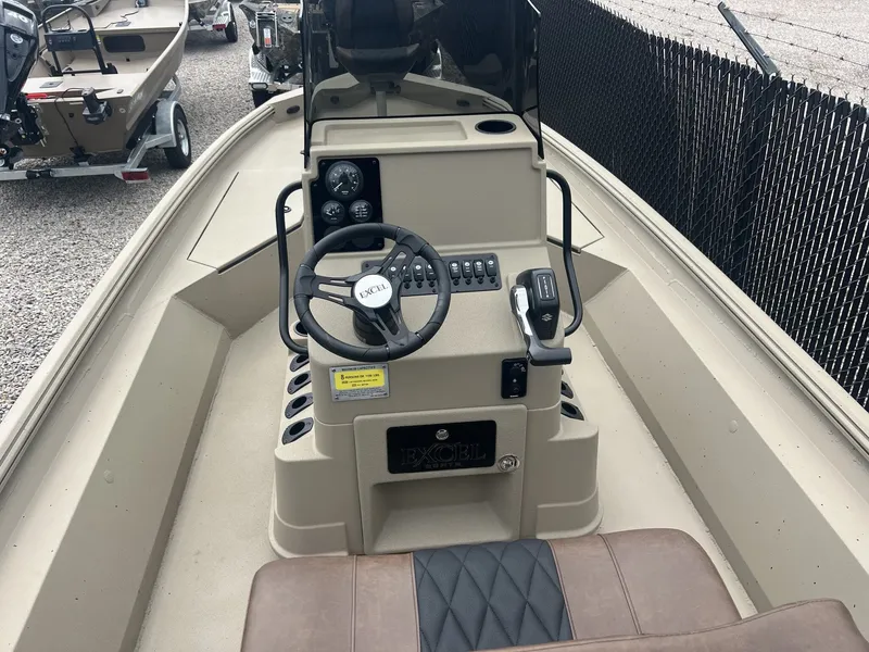 Slide: The Image of Excel Bay Pro 220 220 ELITE 2026 - 9