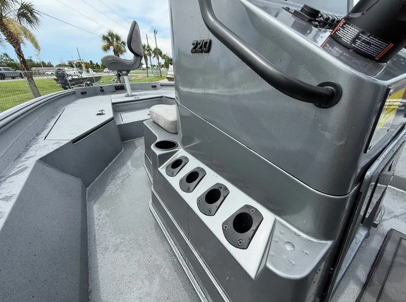 Slide: The Image of Excel 220 Bay Pro Elite 2026 - 5