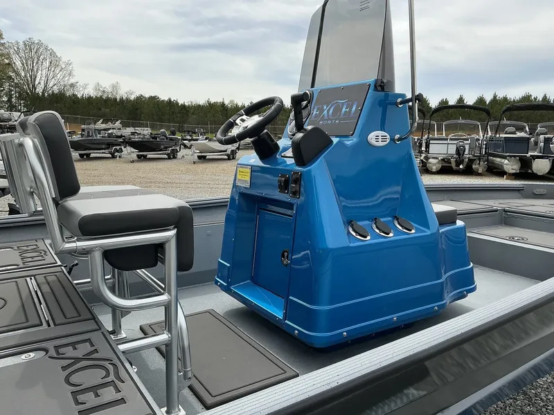 Slide: The Image of Excel 220 Bay Pro Elite 2025 - 8