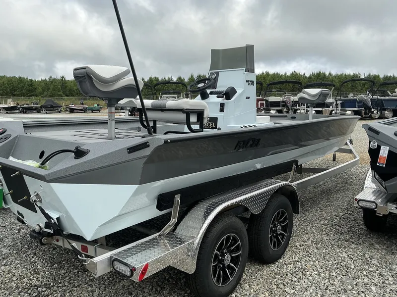 Slide: The Image of Excel 230 Bay Pro 2026 - 3