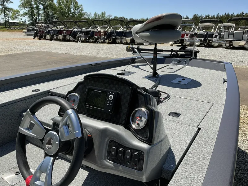 Slide: The Image of G3 Sportsman 1810 PFX 2025 - 7