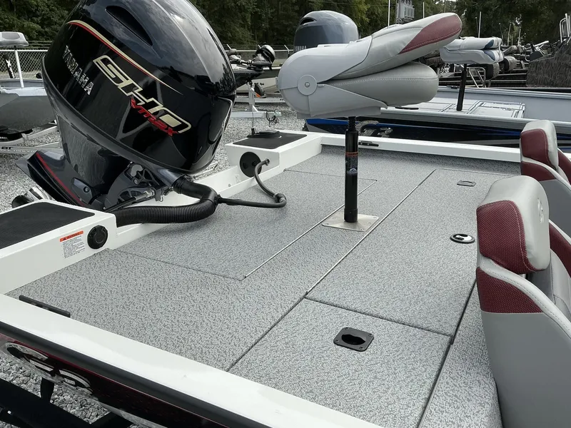 Slide: The Image of G3 Sportsman 1810 PFX 2025 - 5