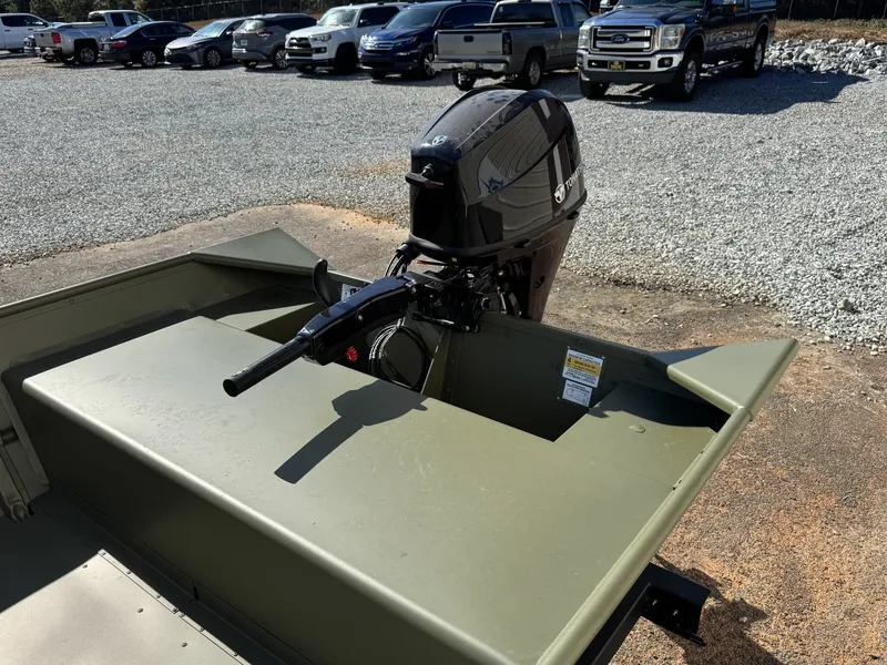 Slide: The Image of Lowe L1648 1648 AM WITH TRAILER 2026 - 7