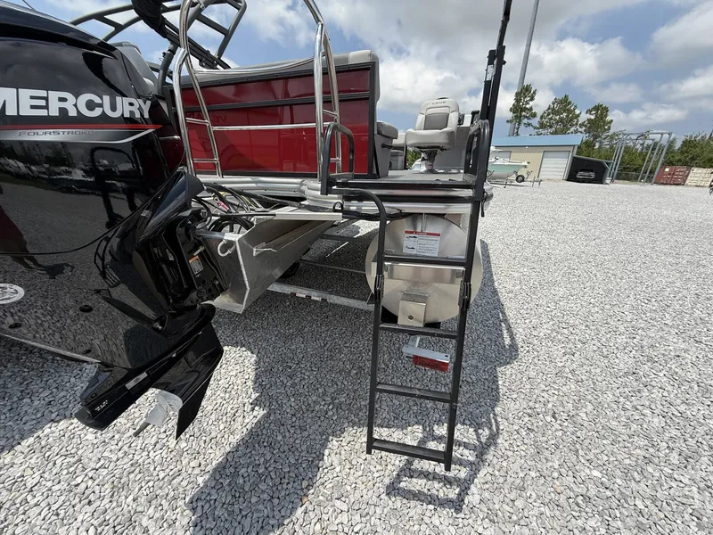 Slide: The Image of Lowe LS Walk Thru 190 2025 - 2