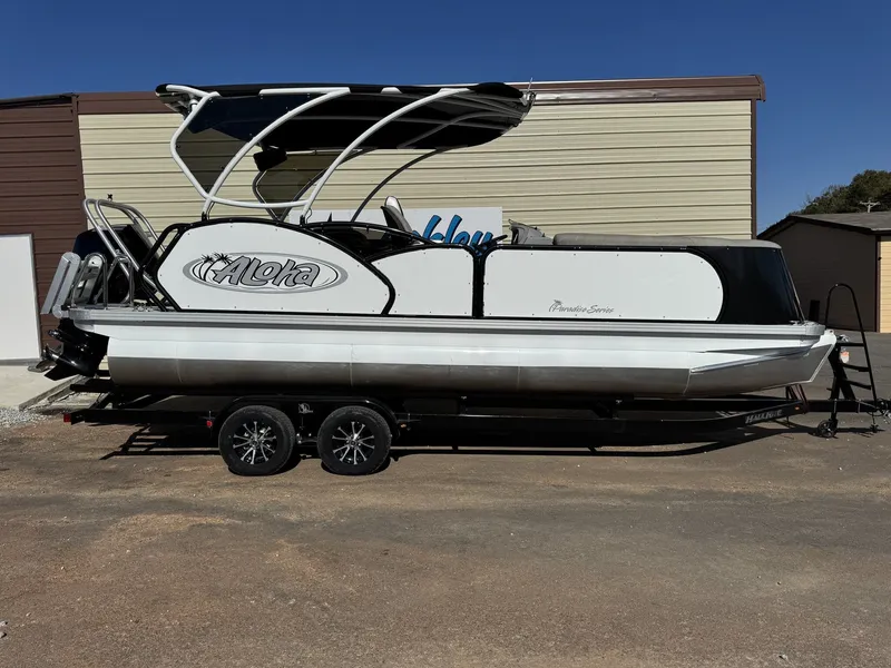 The Image of Aloha PARADISE 230 ARCH SPORT TOWER-200HP 2026 - 1