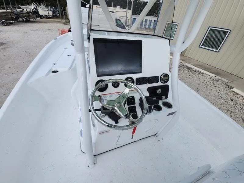 Slide: The Image of Blazer Bay 2400 2025 - 26