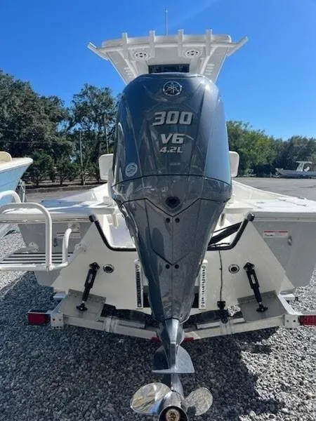 Slide: The Image of Blazer Bay 2400 2025 - 3