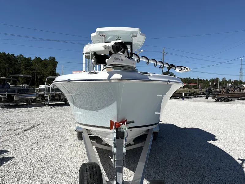 Slide: The Image of Blazer Bay Makaira 2600 2026 - 18