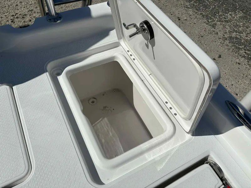 Slide: The Image of Blazer Purebay 2026 - 32