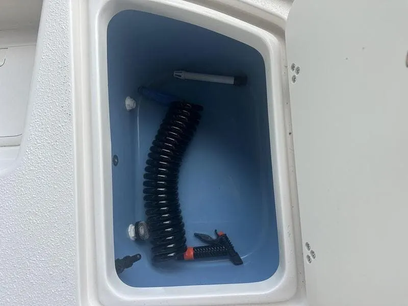 Slide: The Image of Carolina 24 Ultra Elite 2026 - 10