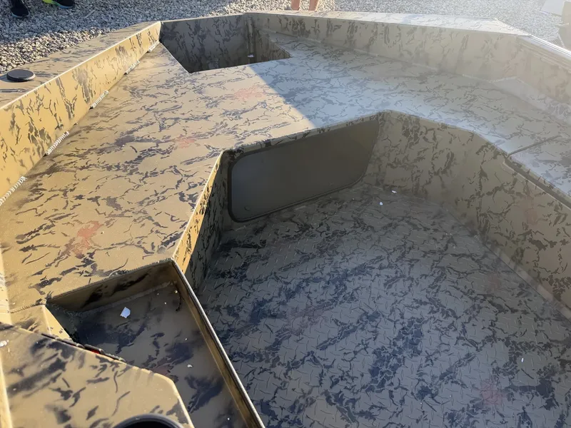 Slide: The Image of Edge Duck Boats Standard Series 756TST 2026 - 3