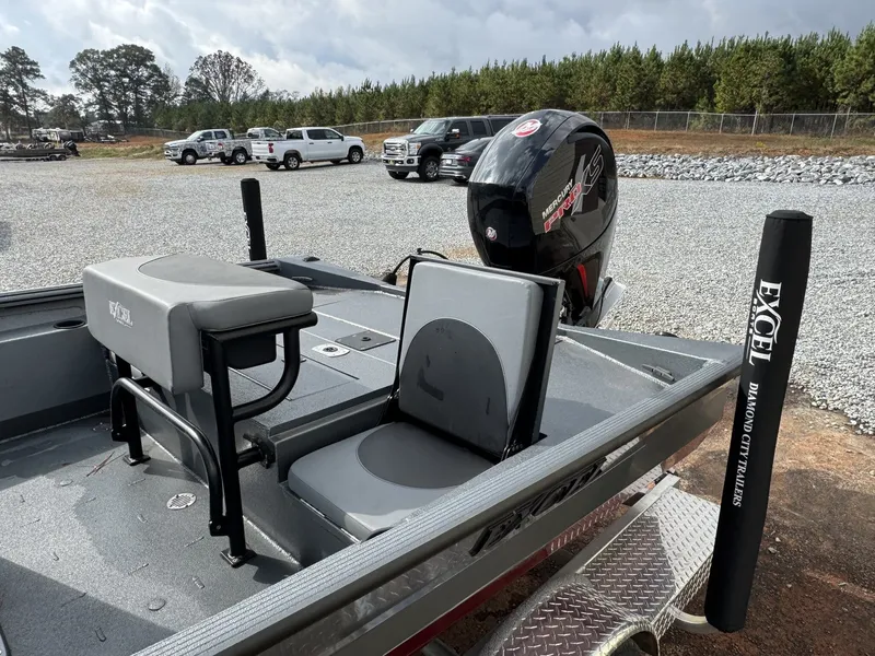 Slide: The Image of Excel Bay Pro 183 Mercury 150 2026 - 5