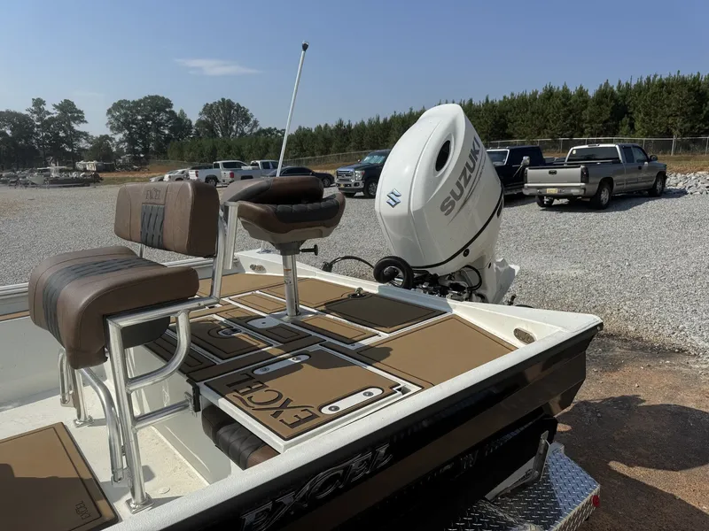 Slide: The Image of Excel 220 Bay Pro Elite 2026 - 6