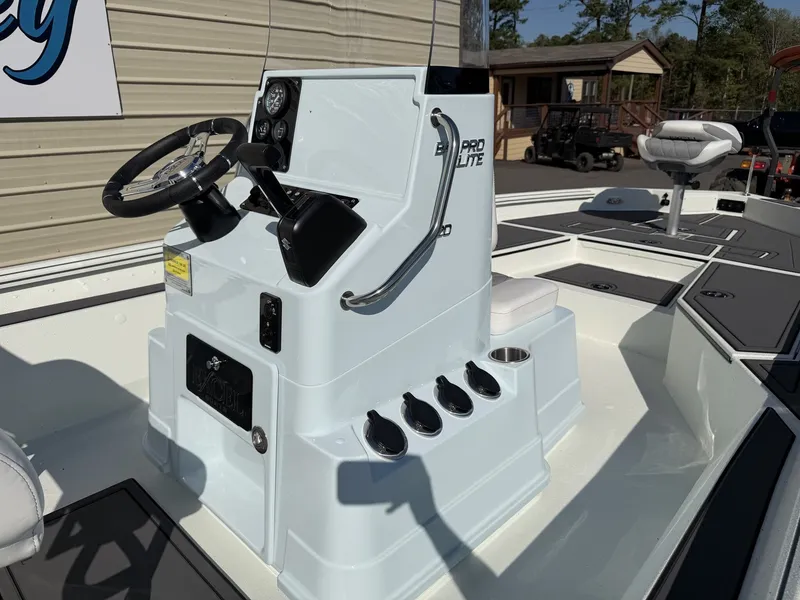 Slide: The Image of Excel 220 Bay Pro Elite 2026 - 4