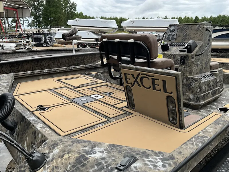 Slide: The Image of Excel 230 Bay Pro 2026 - 12