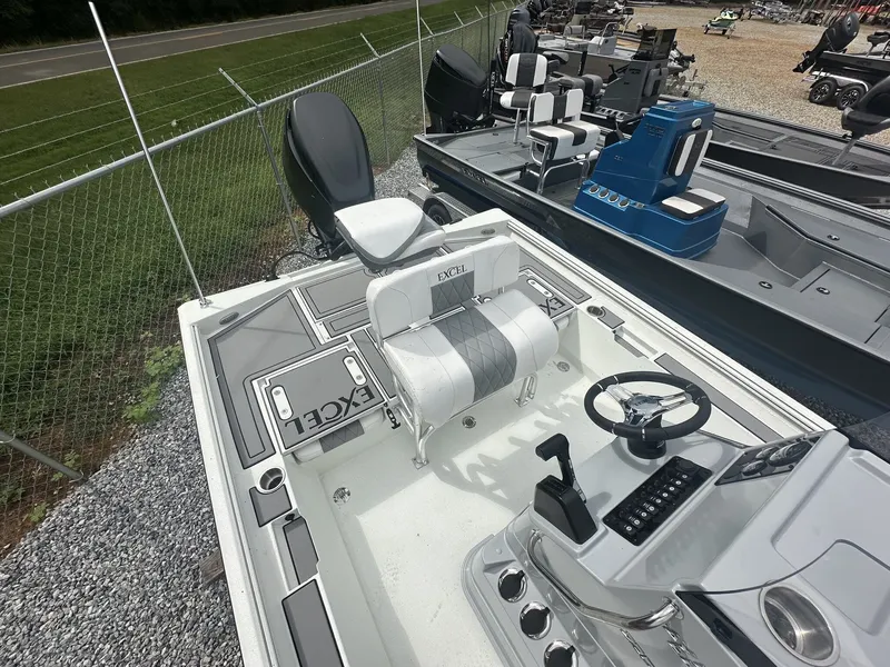 Slide: The Image of Excel 230 Bay Pro 2026 - 6