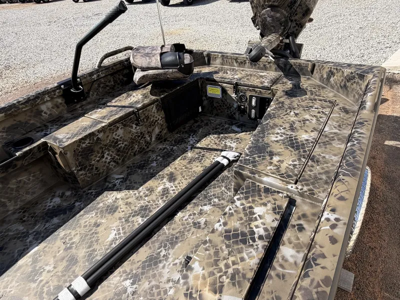 Slide: The Image of Excel 1754 Shallow Water F4 2026 - 16