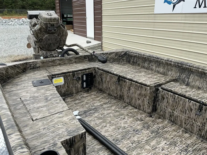 Slide: The Image of Excel 1754 Shallow Water F4 2026 - 8