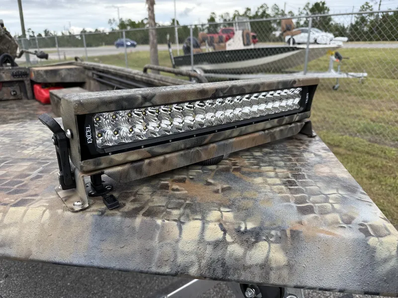 Slide: The Image of Excel Shallow Water F4 Pro Hull 1754 2026 - 4