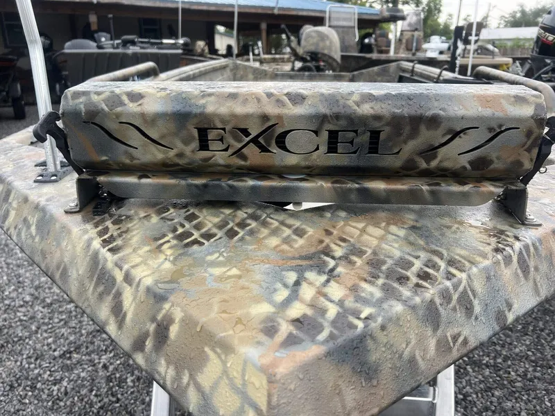 Slide: The Image of Excel 1751 Viper F4 2026 - 5