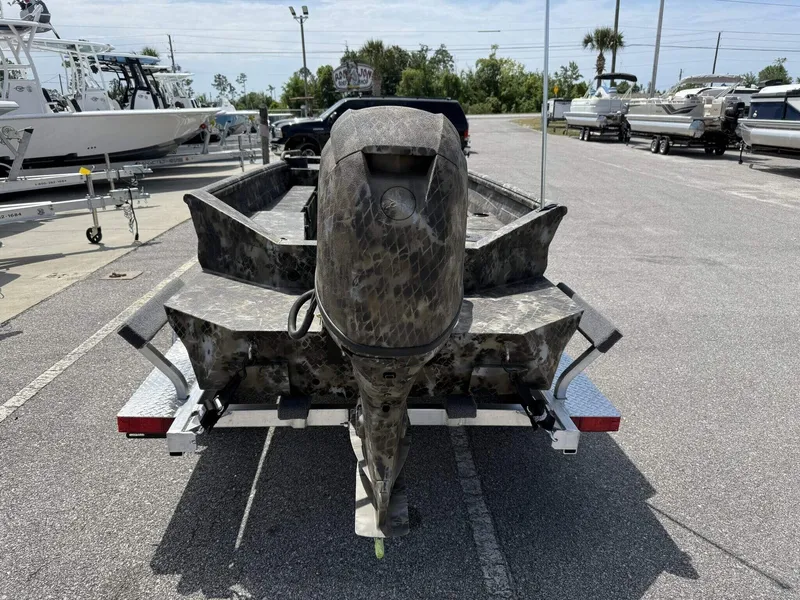 Slide: The Image of Excel 1751 Viper F4 2026 - 4