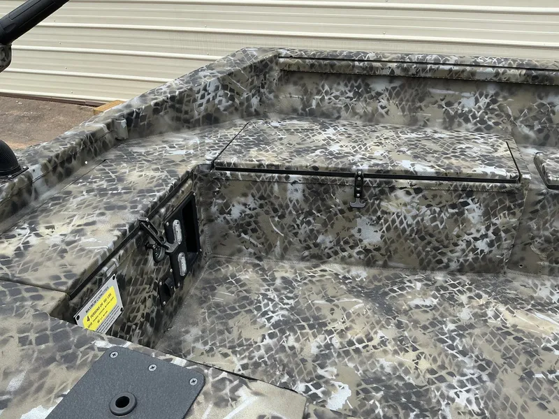 Slide: The Image of Excel Viper F4 1751-LOADED 2026 - 9