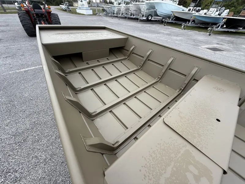 Slide: The Image of G3 Gator Tough 1648 2026 - 5