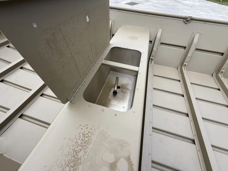 Slide: The Image of G3 Gator Tough 1648 2026 - 6