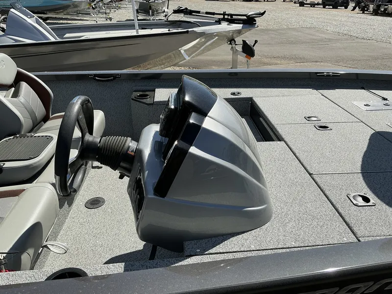 Slide: The Image of G3 Sportsman 1710 PFX 2025 - 6