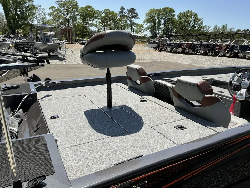 Slide: The Image of G3 Sportsman 1810 PFX 2025 - 4