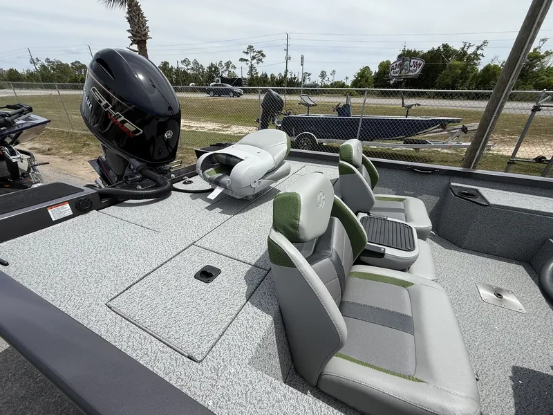 Slide: The Image of G3 Sportsman 1810 PFX 2025 - 4