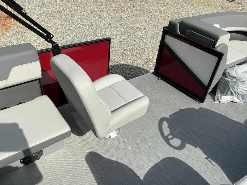 Slide: The Image of Lowe LS Walk Thru 190 2025 - 10