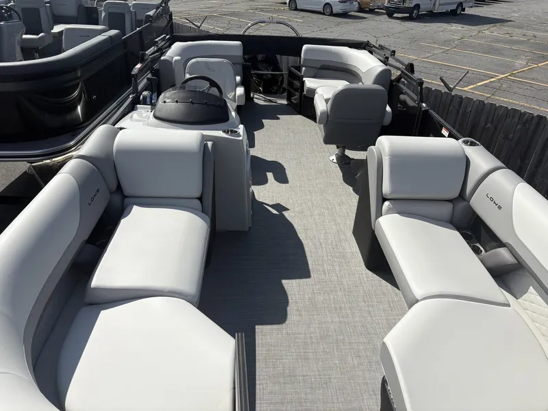 Slide: The Image of Lowe Ss 230 2025 - 3