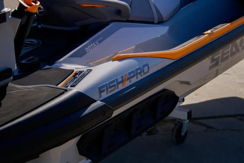 Slide: The Image of Sea-Doo FishPro Trophy 170 2026 - 12