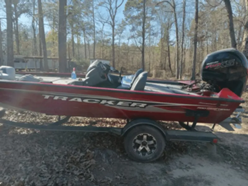 Slide: The Image of Tracker TE TXW 195 2019 - 12