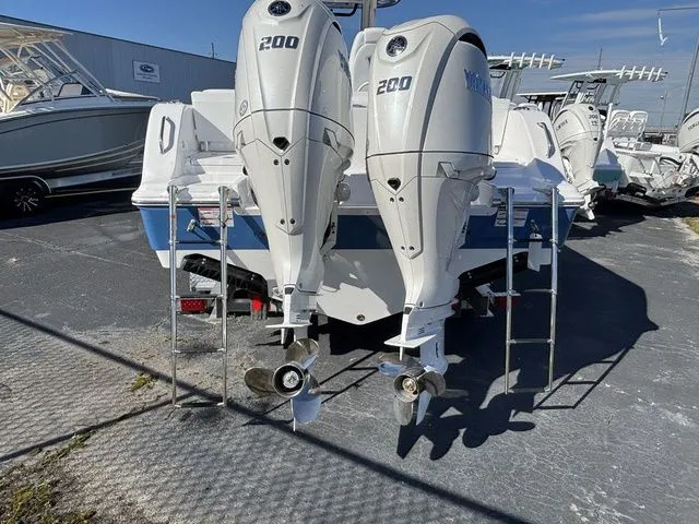 Slide: The Image of Sportsman Heritage 261 Center Console 2026 - 19