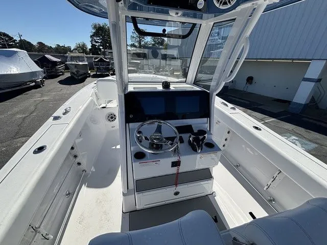 Slide: The Image of Sportsman Heritage 261 Center Console 2026 - 7