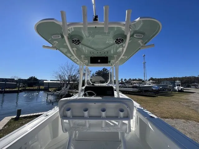 Slide: The Image of Parker Marine 230 Coastal Elite 2026 - 12