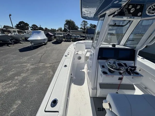 Slide: The Image of Sportsman Heritage 261 Center Console 2026 - 9