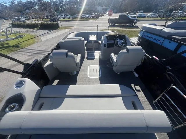 Slide: The Image of Bennington 23 LTSB 2024 - 12