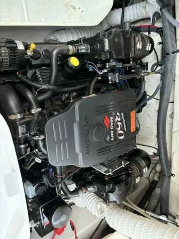 Slide: The Image of Regal 2450 Cuddy 2004 - 17