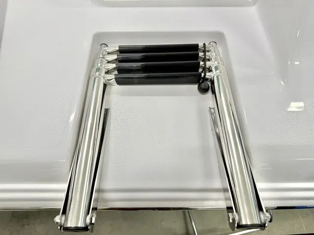 Slide: The Image of Sportsman Heritage 231 Center Console 2026 - 13