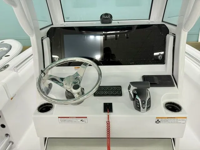 Slide: The Image of Sportsman Heritage 231 Center Console 2026 - 6