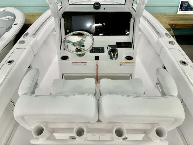 Slide: The Image of Sportsman Heritage 231 Center Console 2026 - 7