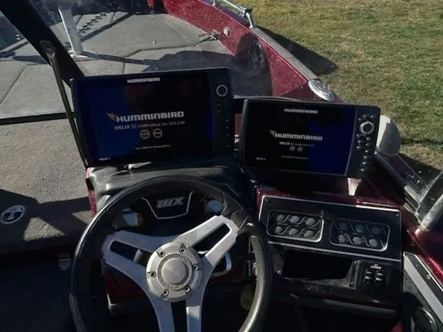 Slide: The Image of Skeeter WX2200 2020 - 6