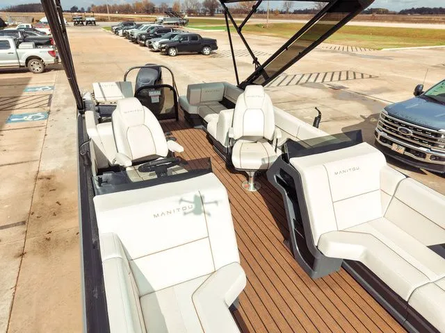 Slide: The Image of Manitou Explore 26 Switchback 2025 - 8