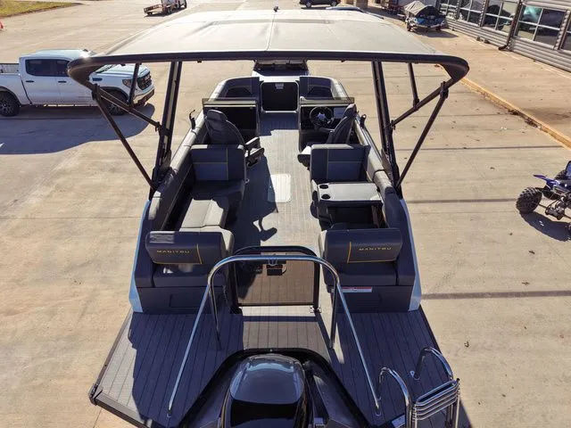 Slide: The Image of Manitou Explore 24 Switchback 2025 - 10