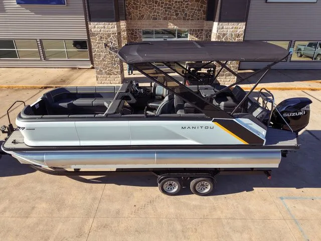 Slide: The Image of Manitou Explore 24 Switchback 2025 - 15