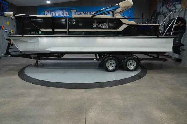 The Image of SunCatcher Fusion 324SS 2022 - 1