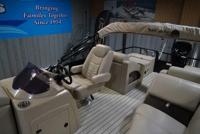 Slide: The Image of SunCatcher Fusion 324SS 2022 - 10